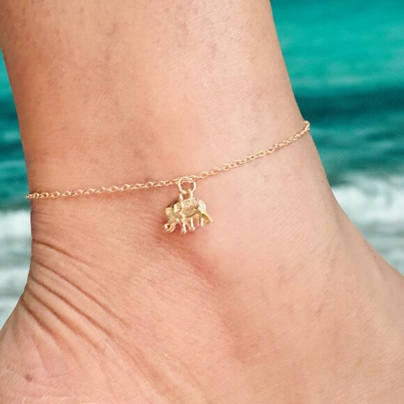 Elephant Pendant Bracelet - Picture 1 of 7